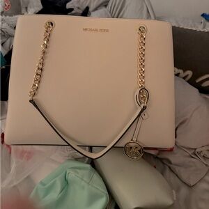 Micheal Kors Bag